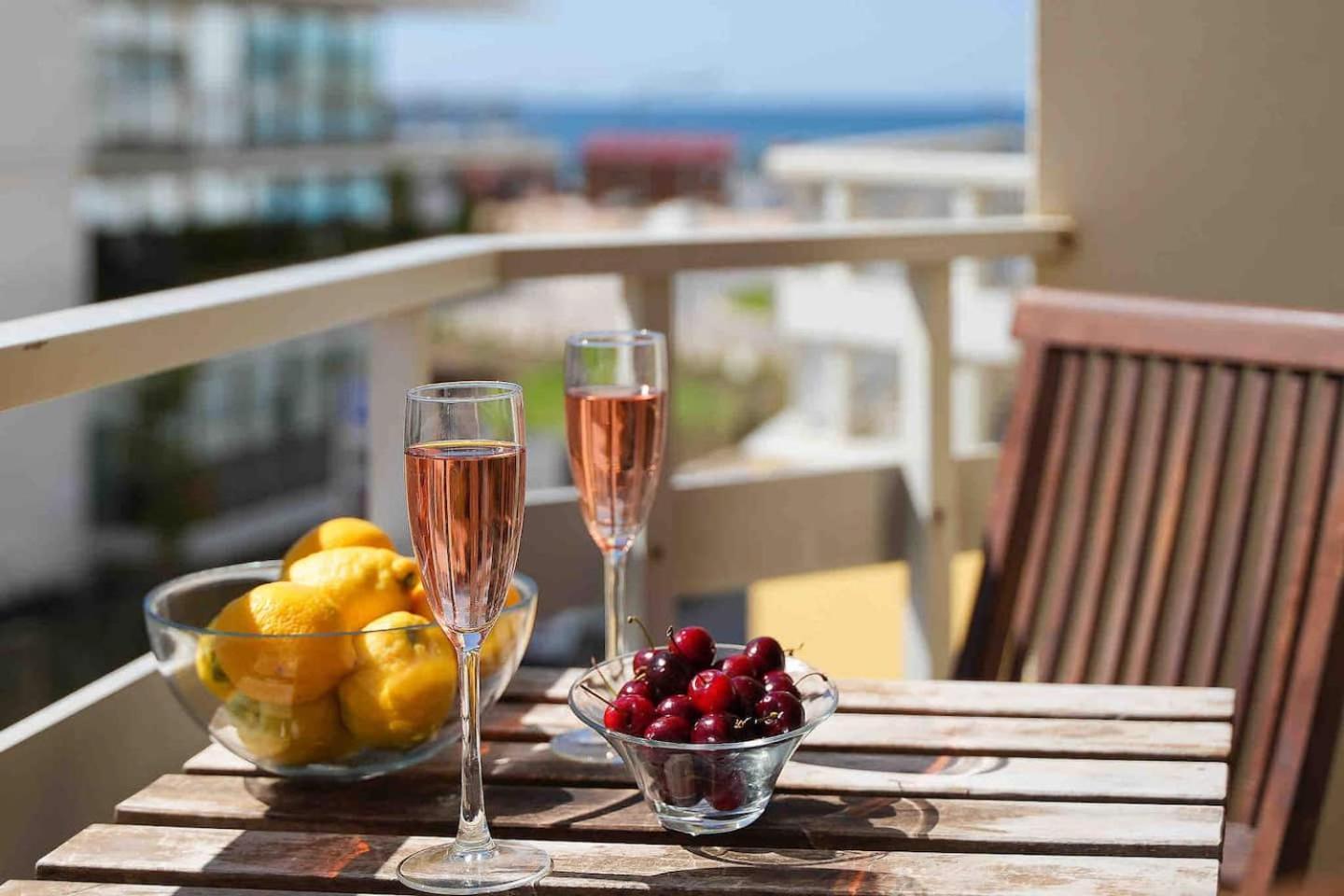 Spacious Beach 2 Bedroom Apt Sleep6 By Promenade Armação de Pêra Esterno foto